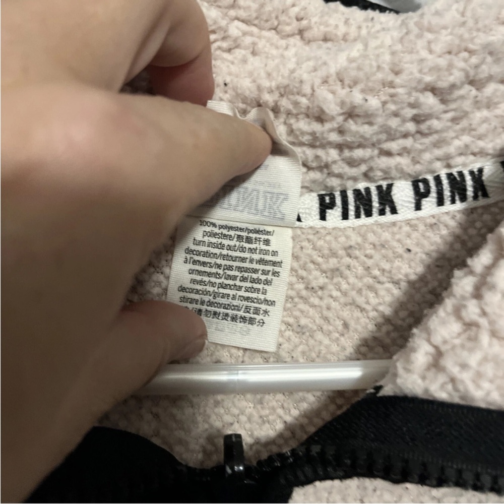PINK Victoria's Secret Sherpa Teddy  1/4 Zip Boyfriend Pullover Size Medium - Picture 3 of 6